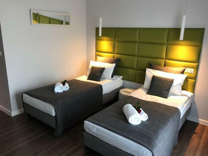 Premium Apartment - Chopin Airport Варшава Екстер'єр фото